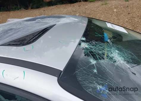 2015 Ford Focus Se z USA, uszkodzony, nr VIN 1FADP3F23FL202805